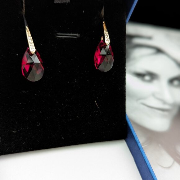 Evevic Jewelry Vintage Crystals Austria  Crystal Earrings Rhodium Gold Finish - Picture 7 of 7